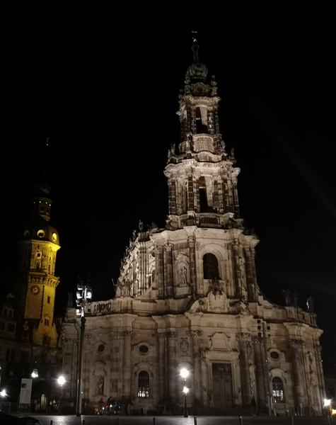 Dreikönigskirche Haus der Kirche in Dresden